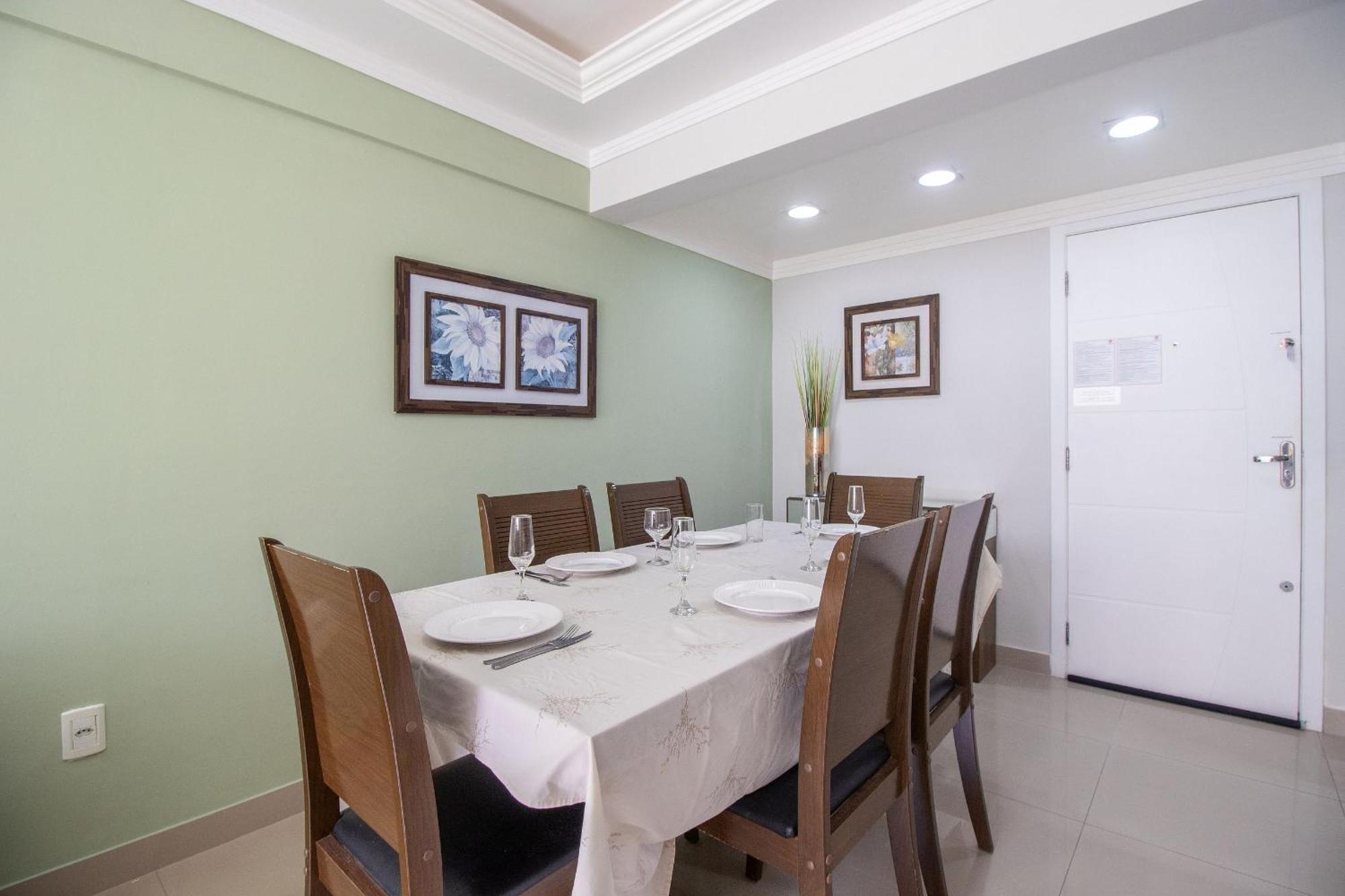 Rpa93 - Av Brasil, Quadra Mar, 1 Dorm, Tv Smart Apartamento Balneario Camboriu