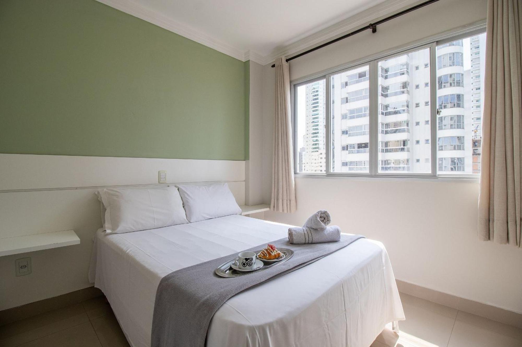 Apartamento Rpa93 - Av Brasil, Quadra Mar, 1 Dorm, Tv Smart Balneario Camboriu